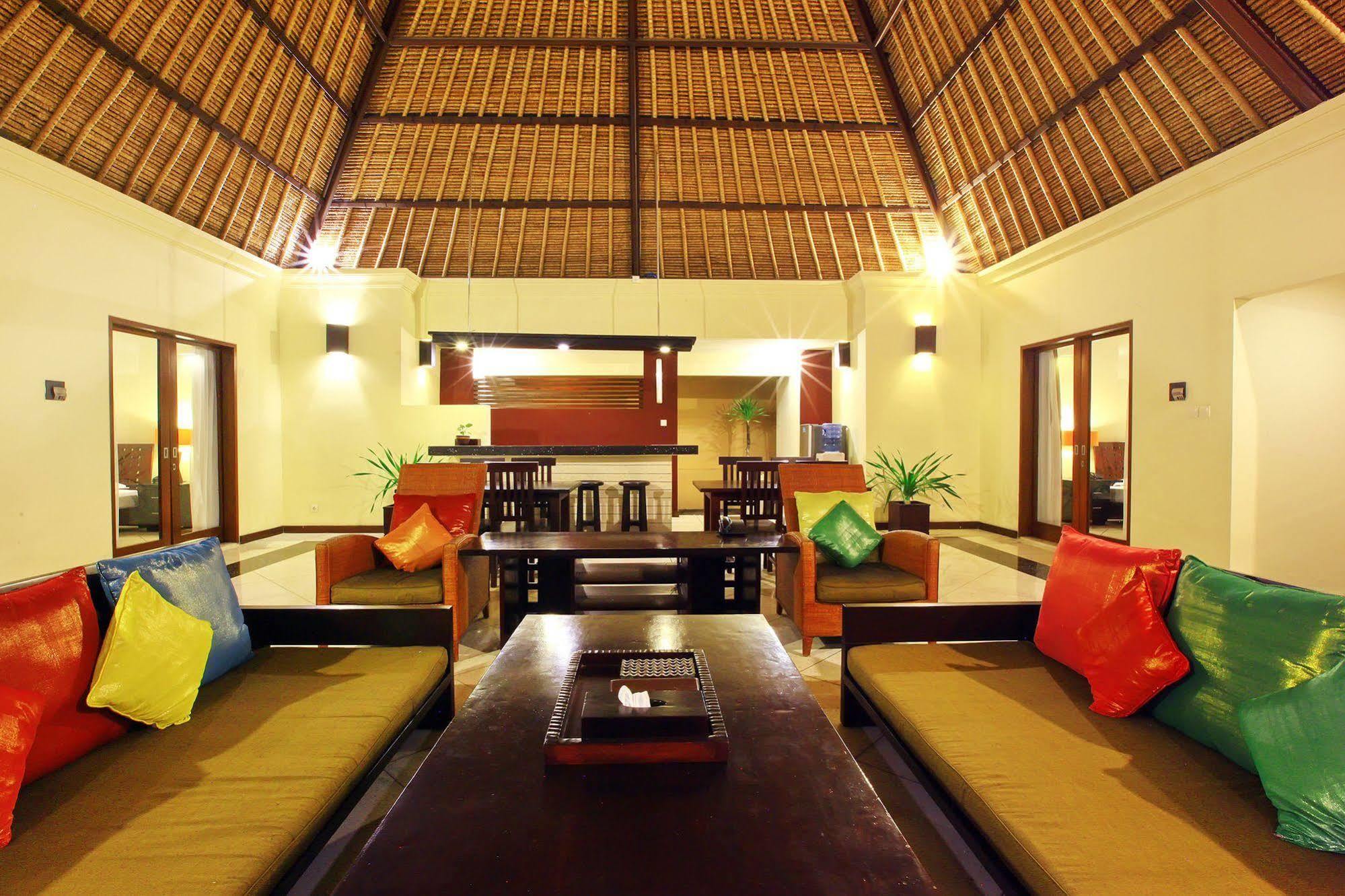Mutiara Jimbaran Villas Kuta Selatan Luaran gambar