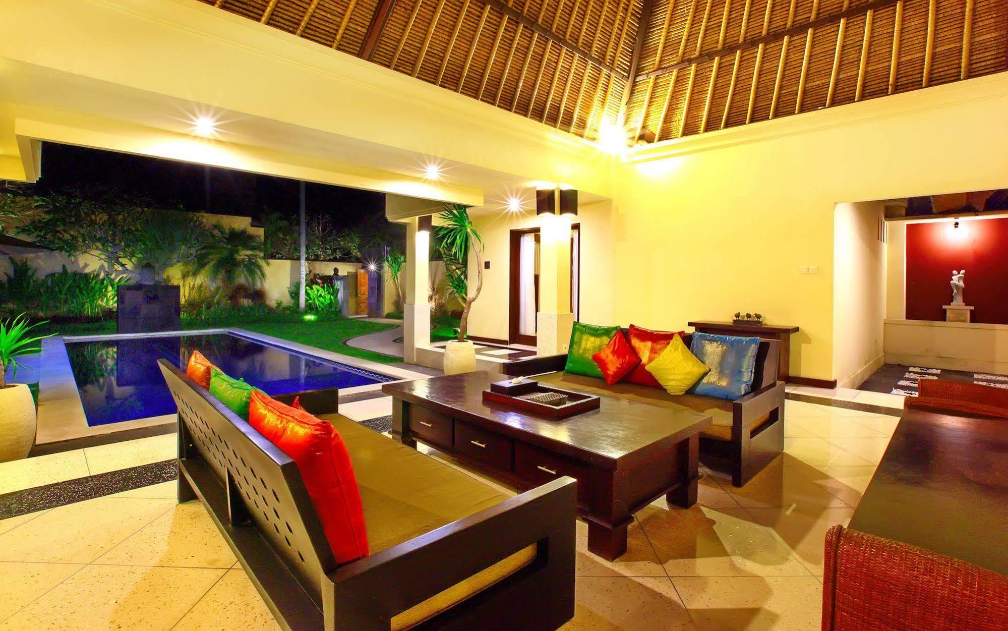 Mutiara Jimbaran Villas Kuta Selatan Luaran gambar