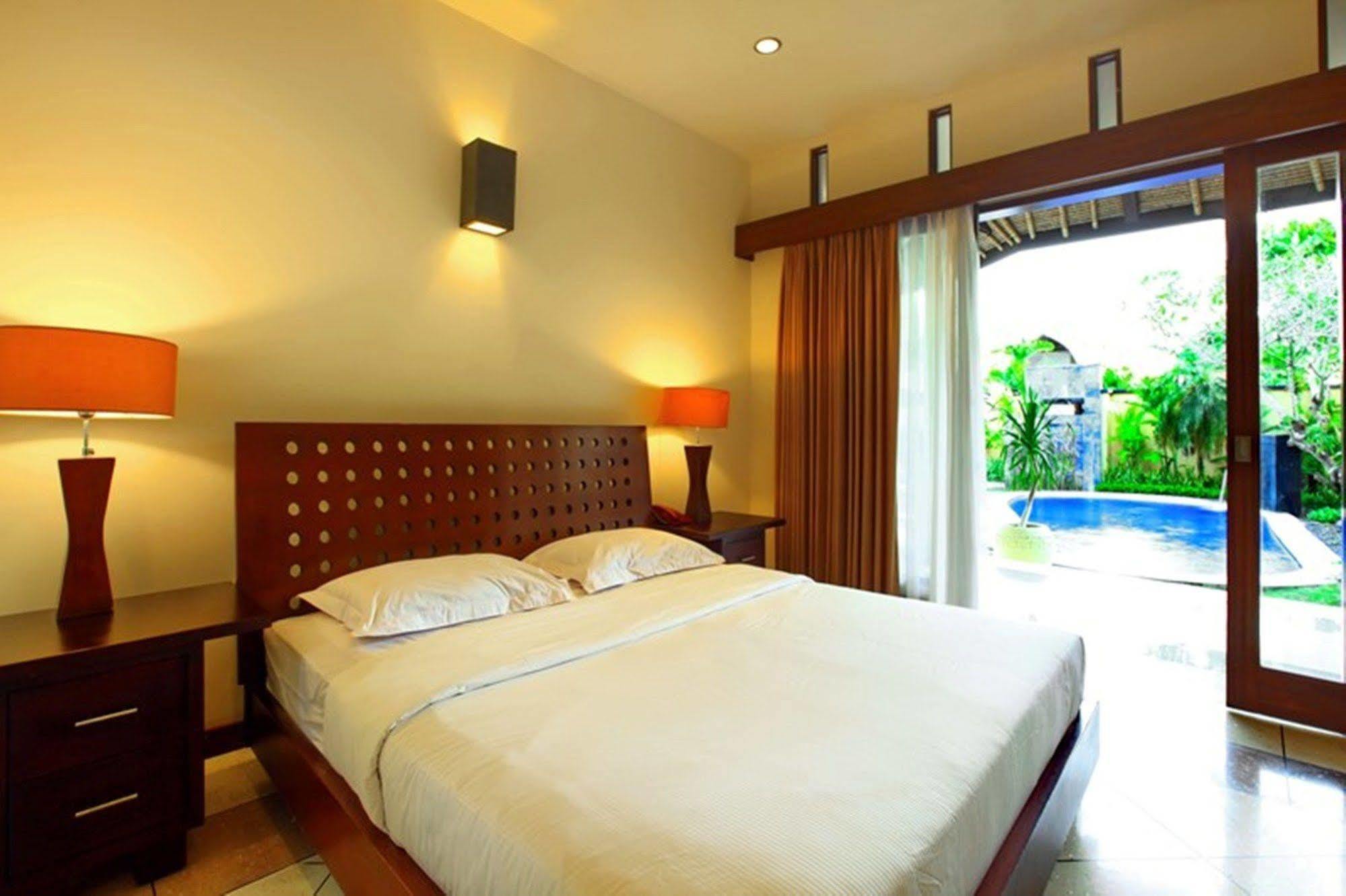 Mutiara Jimbaran Villas Kuta Selatan Luaran gambar